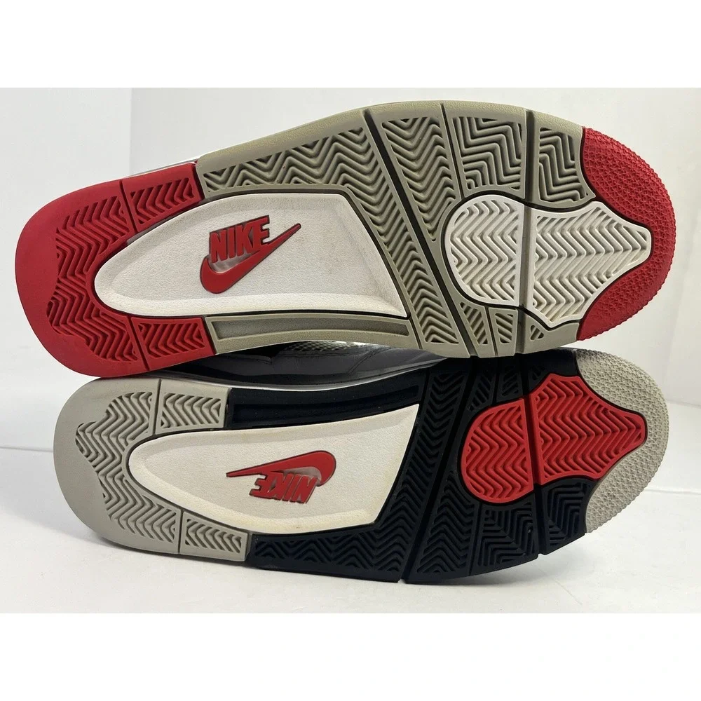 Nike Air Jordan 4 Retro SE 